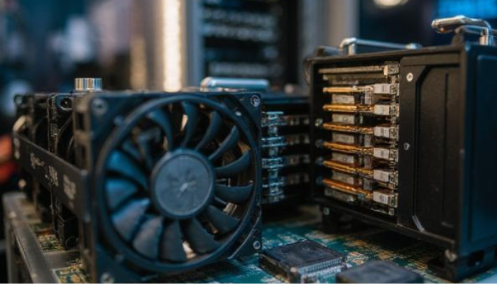 Claymore Zcash Miner: